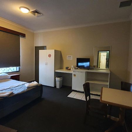 Hotel Allen タウンズビル エクステリア 写真